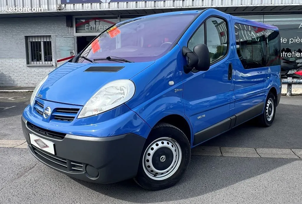 Nissan Primastar 2013 photo 2