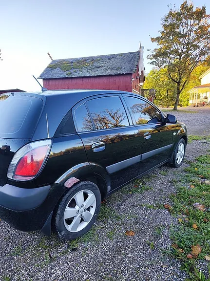 Kia Rio 2009 photo 3