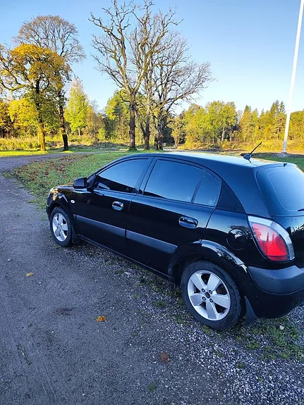 Kia Rio 2009 photo 4