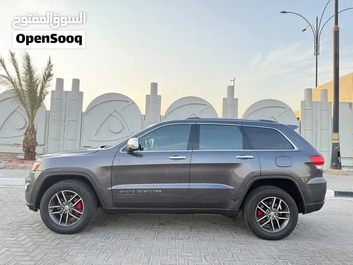 Jeep Grand Cherokee 2018 photo 2