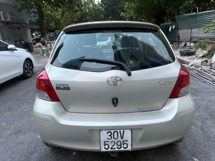 Toyota Yaris 2009 photo 4
