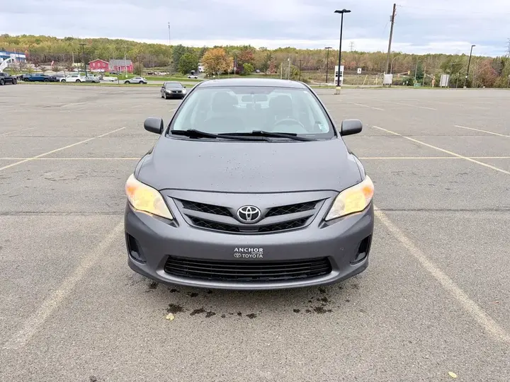 Toyota Corolla 2013 photo 2