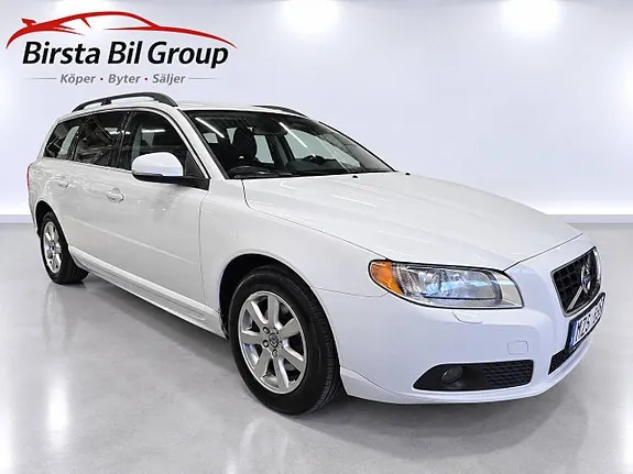 Volvo V70 2013 photo 2