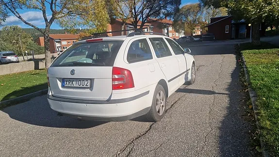 Skoda Octavia 2006 photo 5