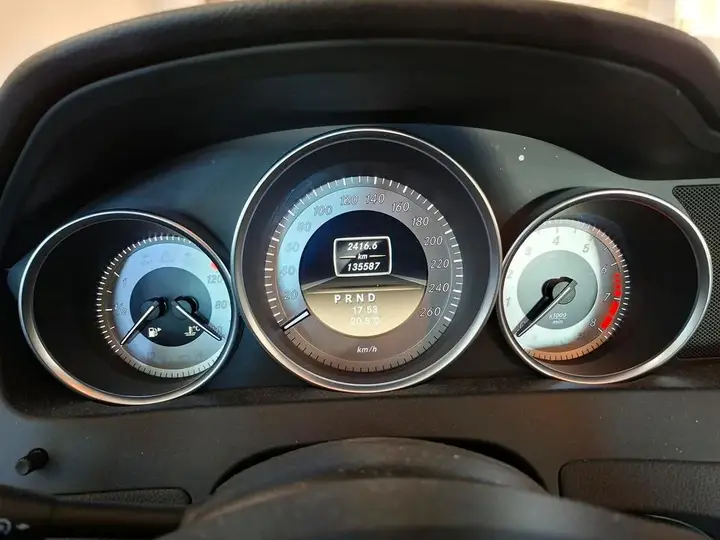 Mercedes-Benz W 204