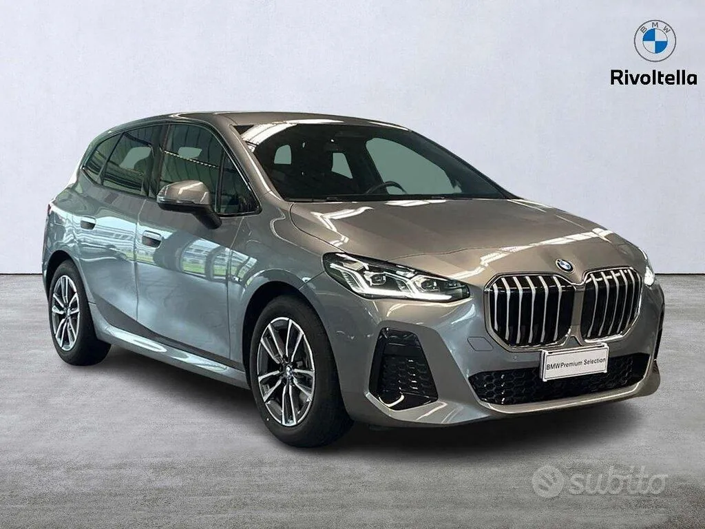 BMW 220I 2025 photo 4