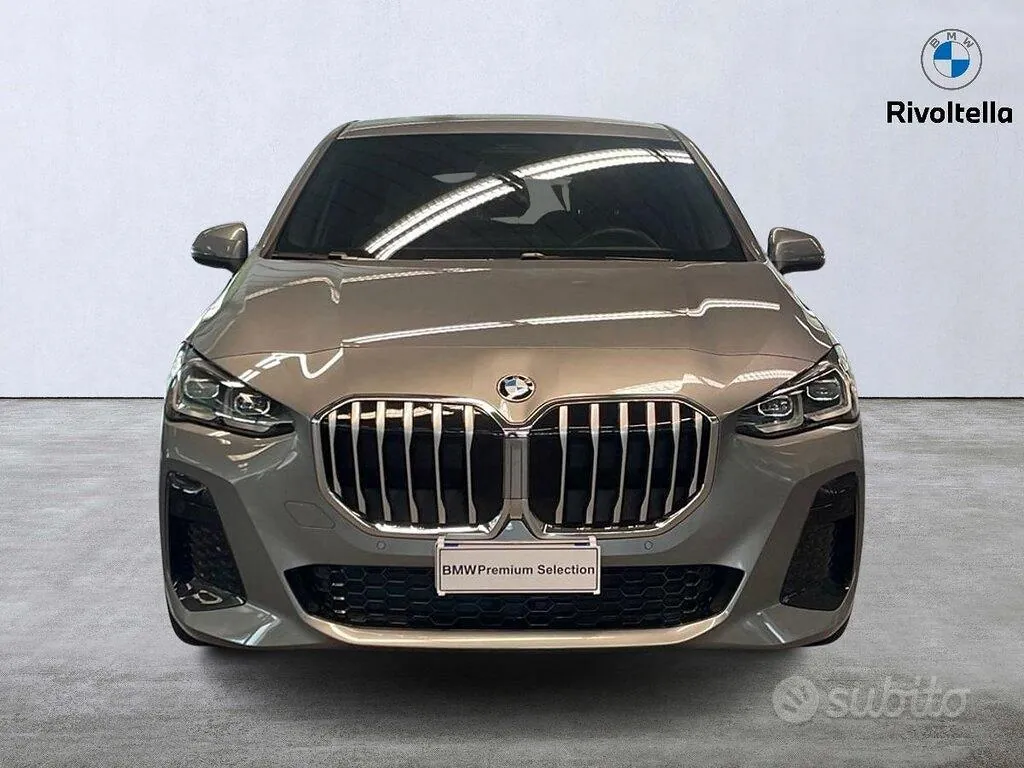 BMW 220I 2025 photo 3