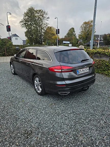 Ford Mondeo 2019 photo 2