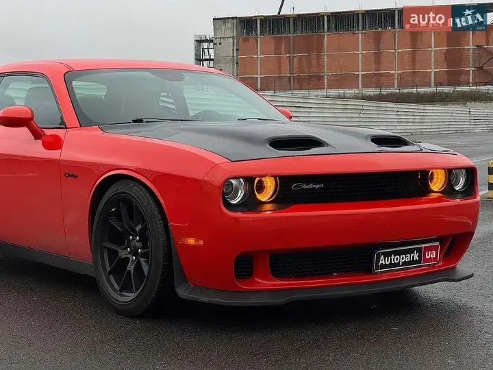 Dodge Challenger 2017 photo 3