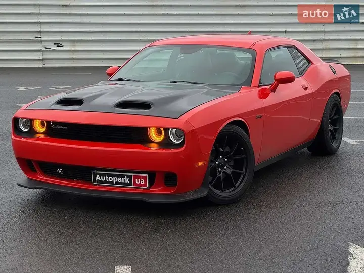 Dodge Challenger