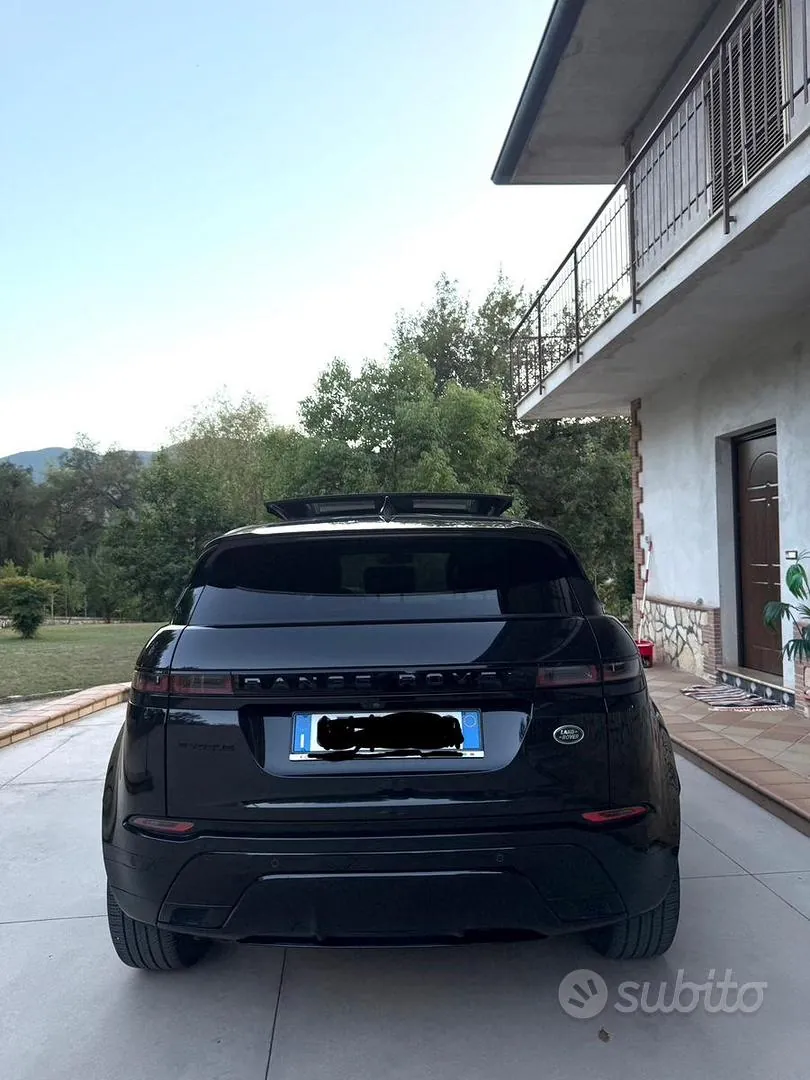 Land Rover Range Rover Evoque 2021 photo 2