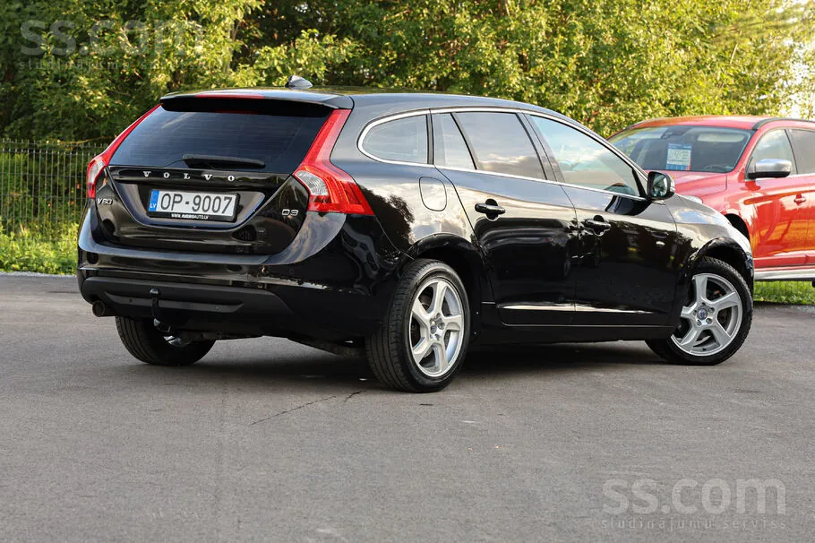 Volvo V60 2011 photo 4