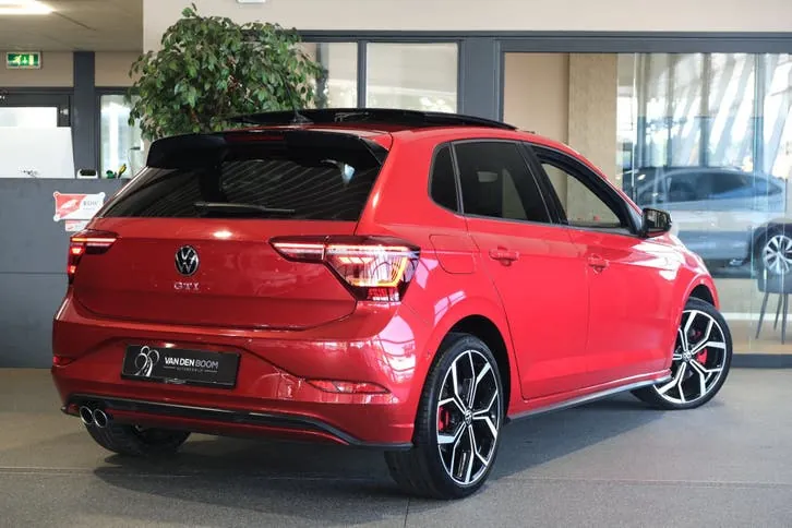 Volkswagen Polo 2022 photo 2