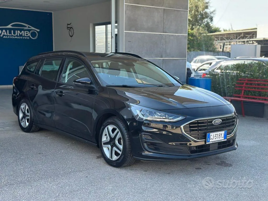 Ford Focus 2022 photo 3