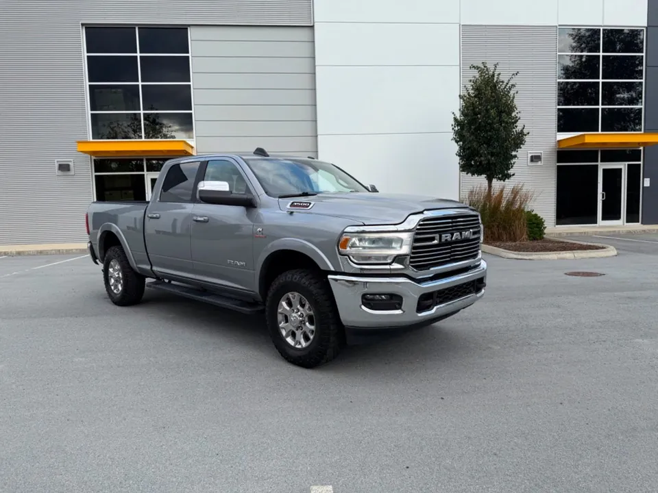 Dodge Ram 3500 Laramie 2022 photo 5