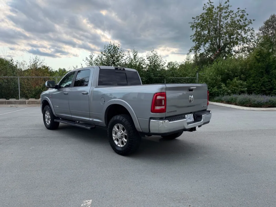 Dodge Ram 3500 Laramie 2022 photo 2