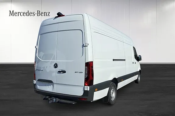 Mercedes-Benz Sprinter 208 2025 photo 5