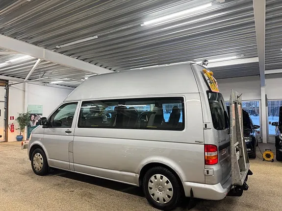 Volkswagen Caravelle 2009 photo 2