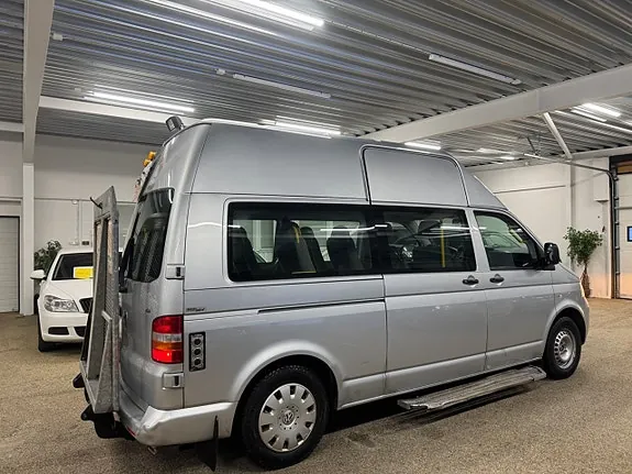 Volkswagen Caravelle 2009 photo 4