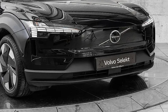 Volvo Ex30 2024 photo 3
