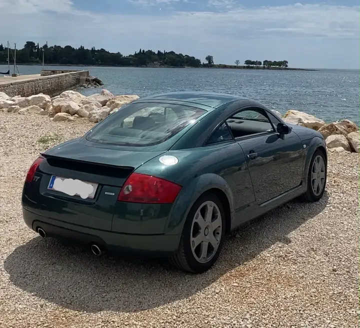 Audi Tt 2002 photo 2