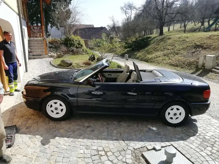 Audi 80