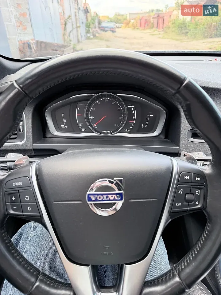 Volvo V60 2016 photo 5