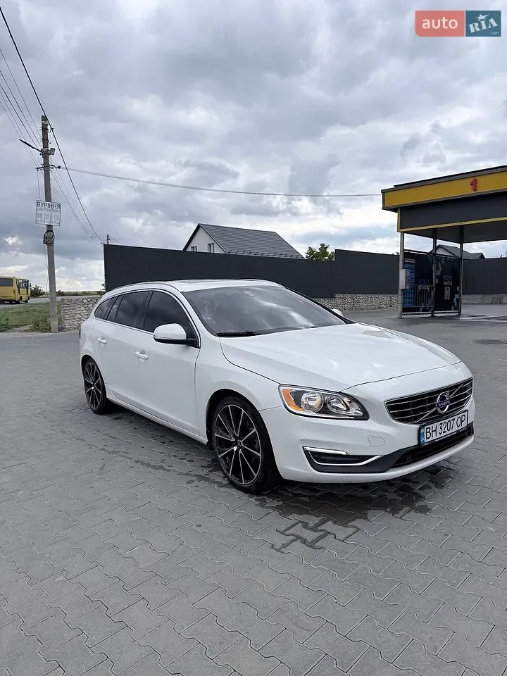 Volvo V60 2016 photo 4