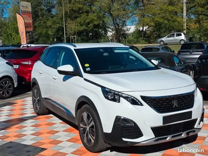 Peugeot 3008 2019 photo 2