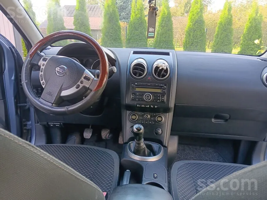 Nissan Qashqai 2009 photo 5