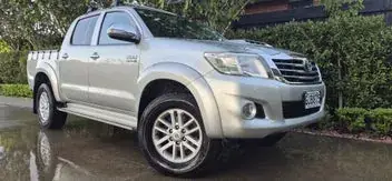Toyota Hilux 2012 photo 2
