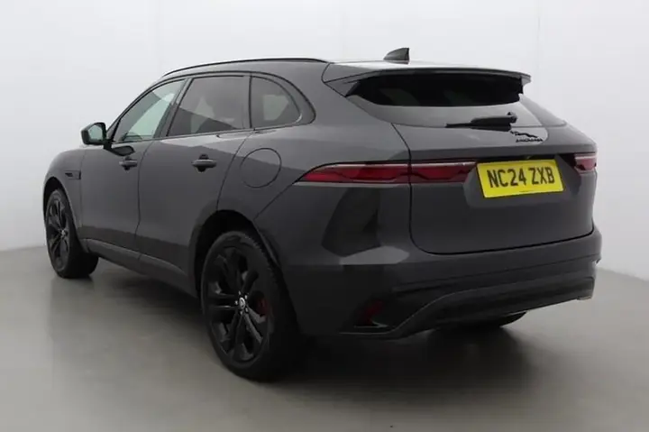 Jaguar F-Pace 2024 photo 3