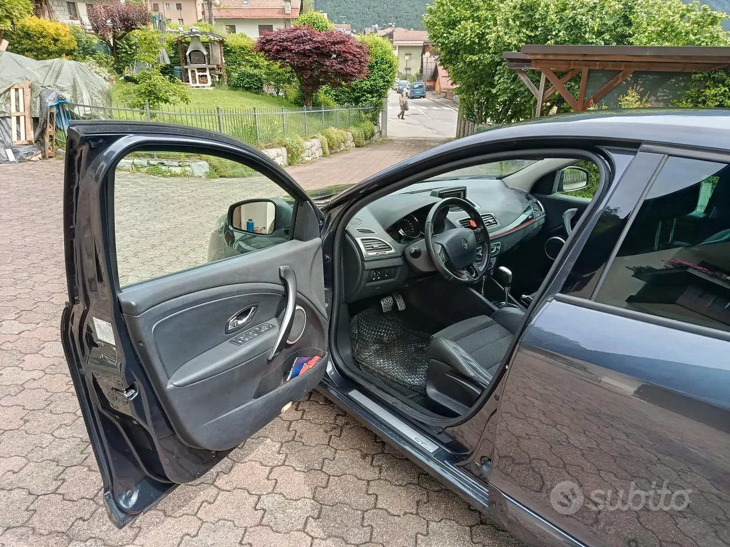 Renault Megane 2012 photo 4