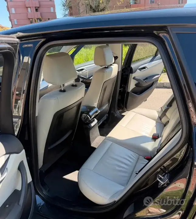 BMW X1 2010 photo 4