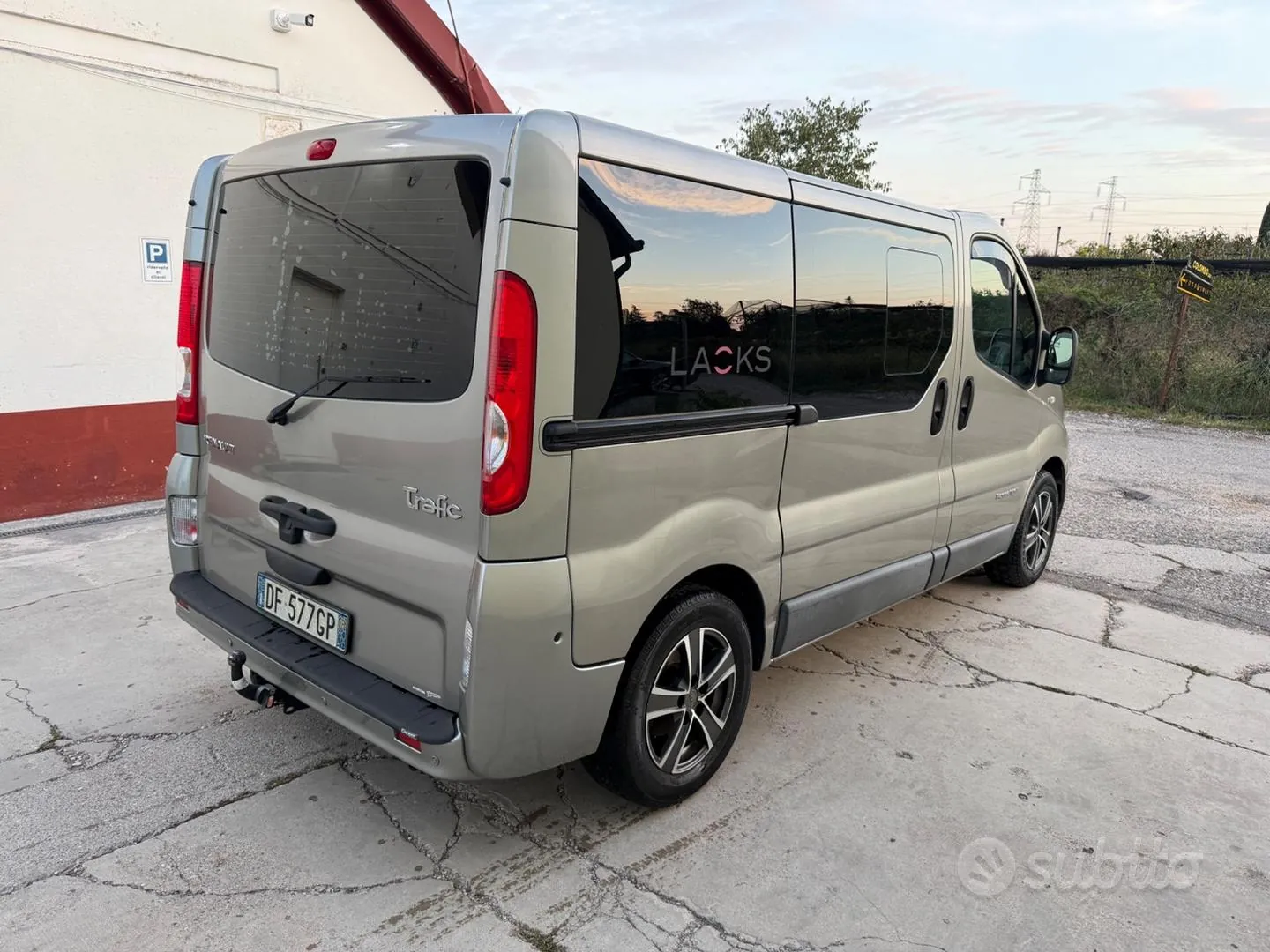 Renault Trafic 2007 photo 4