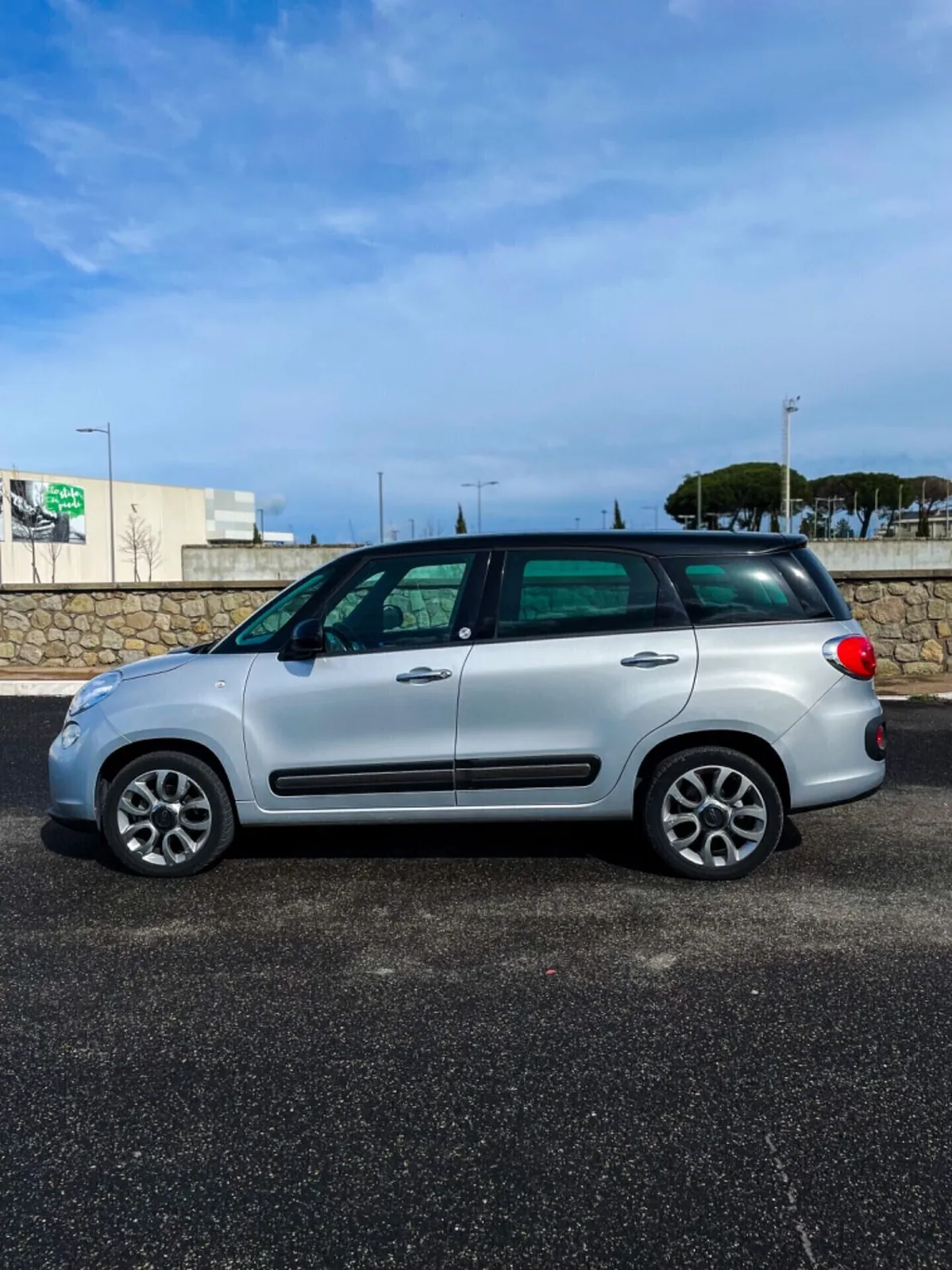 Fiat 500L 2014 photo 4