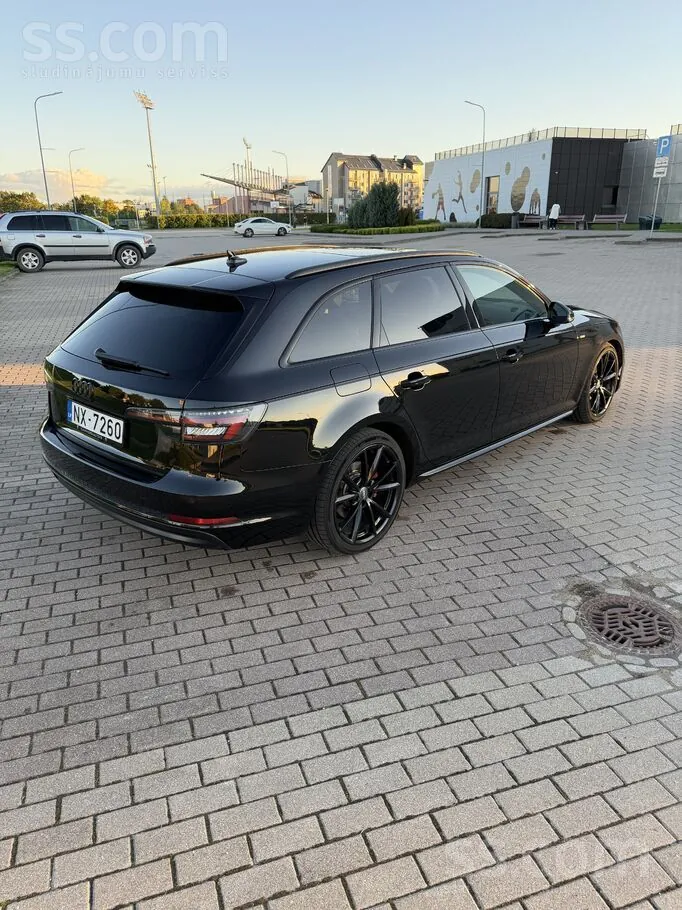 Audi A4 2017 photo 4