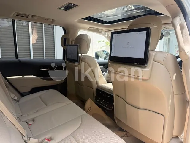 Toyota Land Cruiser 2026 photo 4