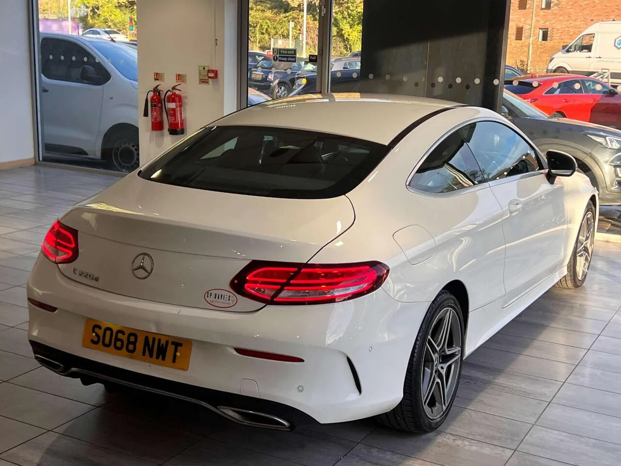 Mercedes-Benz C-Class 2019 photo 4