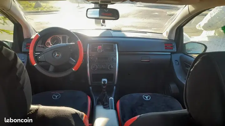 Mercedes-Benz B-Class 2008 photo 3