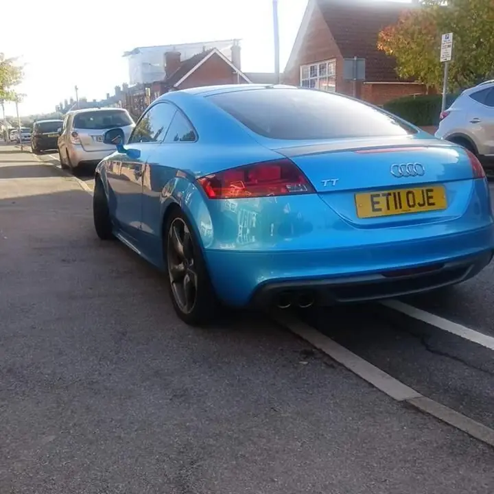 Audi Tt 2011 photo 3