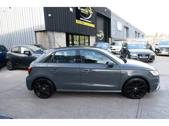 Audi A1 2016 photo 5