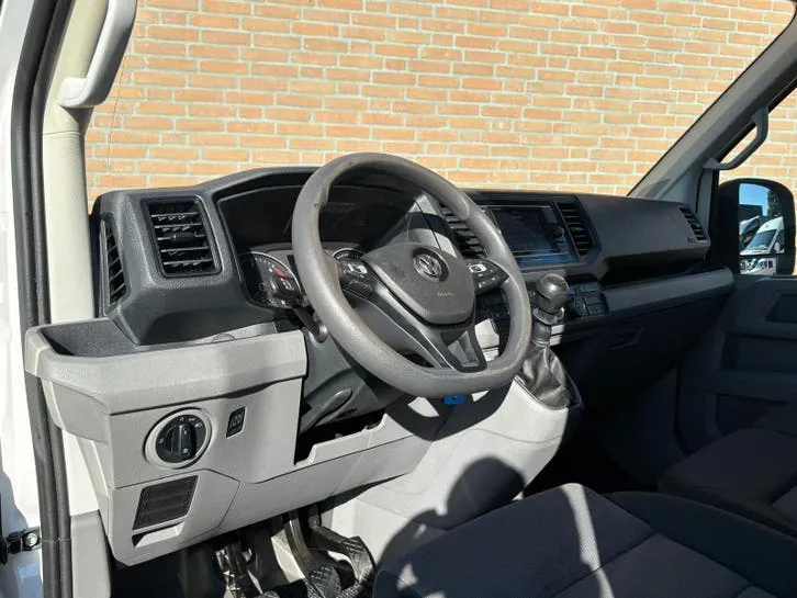 Volkswagen Crafter 2020 photo 2