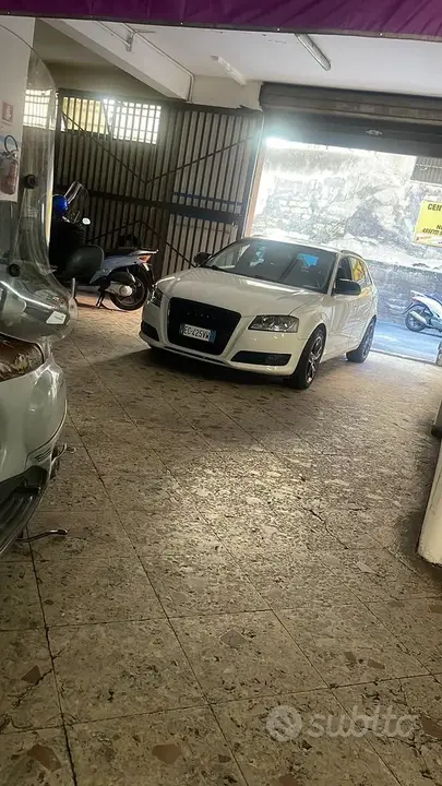 Audi A3 2010 photo 2