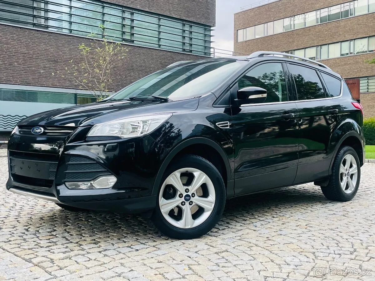 Ford Kuga 2015 photo 2