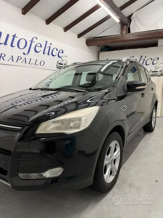 Ford Kuga 2013 photo 4