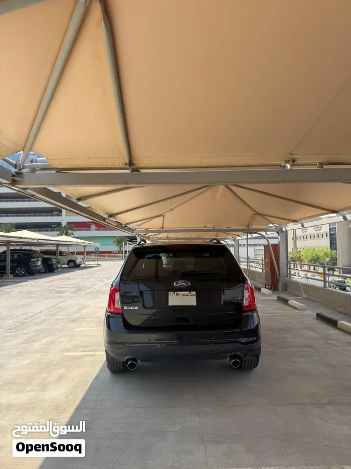 Ford Edge 2011 photo 2