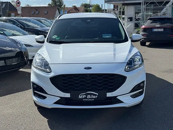 Ford Kuga 2022 photo 2