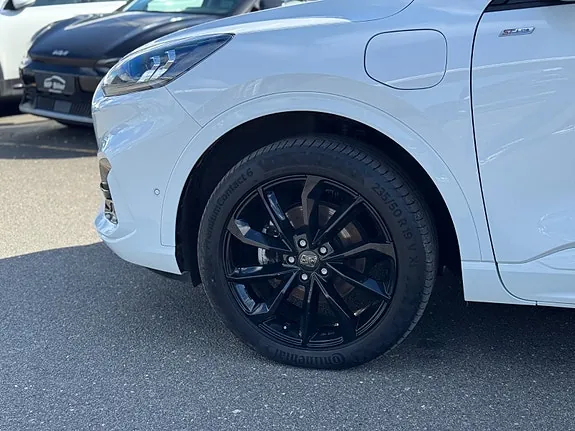Ford Kuga 2022 photo 3
