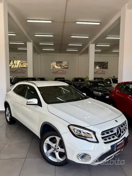 Mercedes-Benz Gla 2018 photo 2